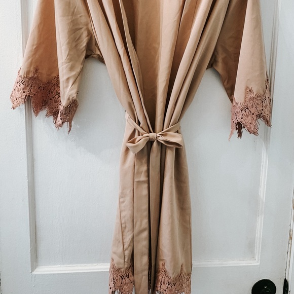 Bridal Party Robes - Picture 2 of 2